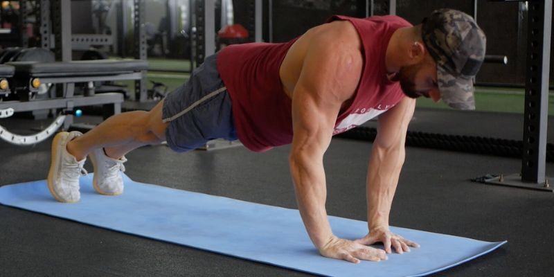 Diamond Push-Ups to Work Your Triceps & Lateral Head