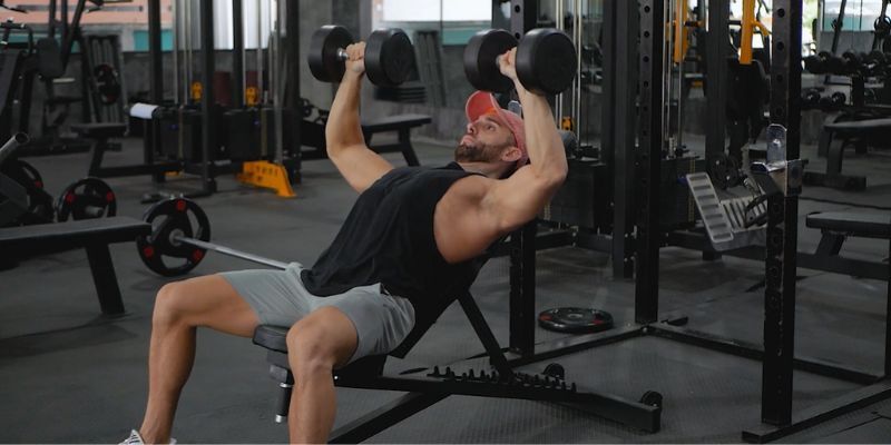 How To Use The Chest Press Machine For Plateau-Busting Pec Gains